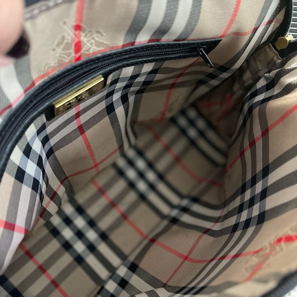 Burberry Vintage leather bag - Picture 3 of 9